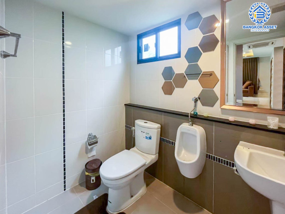 *****บ้านเดี่ยวมือสอง ม.ภัสสร แจ้งวัฒนะ-ชัยพฤกษ์ เนื้อที่กว้าง 61 ตร.ว. ฟังก์ชัน 4 ห้องนอน 3 ห้องน้ำ 2 ที่จอดรถ บ้านแต่งใหม่ เรียบง่ายแต่หรูหรา ดูทันสมัย โครงการตั้งบนทำเลแห่งการเดินทาง เชื่อมต่อถนนแจ้งวัฒนะ, ถนนราชพฤกษ์, ถนนติวานนท์ เพียง 10 นาทีถึงเซ็นทรัลแจ้งวัฒนะ ใกล้จุดขึ้นทางด่วน "แจ้งวัฒนะ" จองเลย!